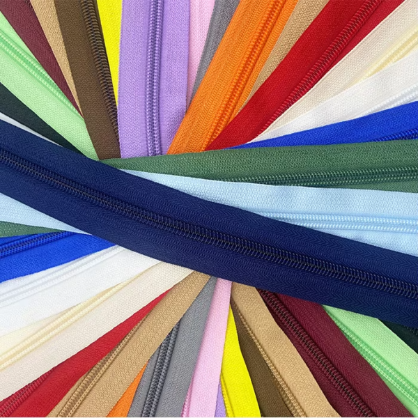 #3 #5 #7 #8 #10 High Quality Custom Colorful Tape Nylon Separating Zipper For Clothes - Image 4